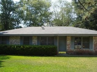 10626 Crescent Dr, Bastrop, LA 71220