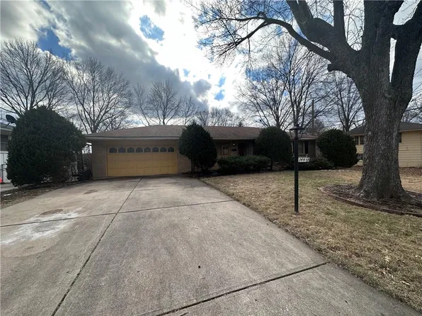 14405 E 40th St S, Independence, MO 64055