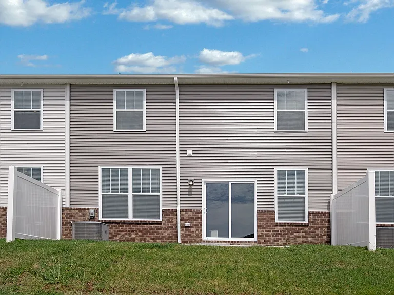 419 Alcott Way — Photo 27