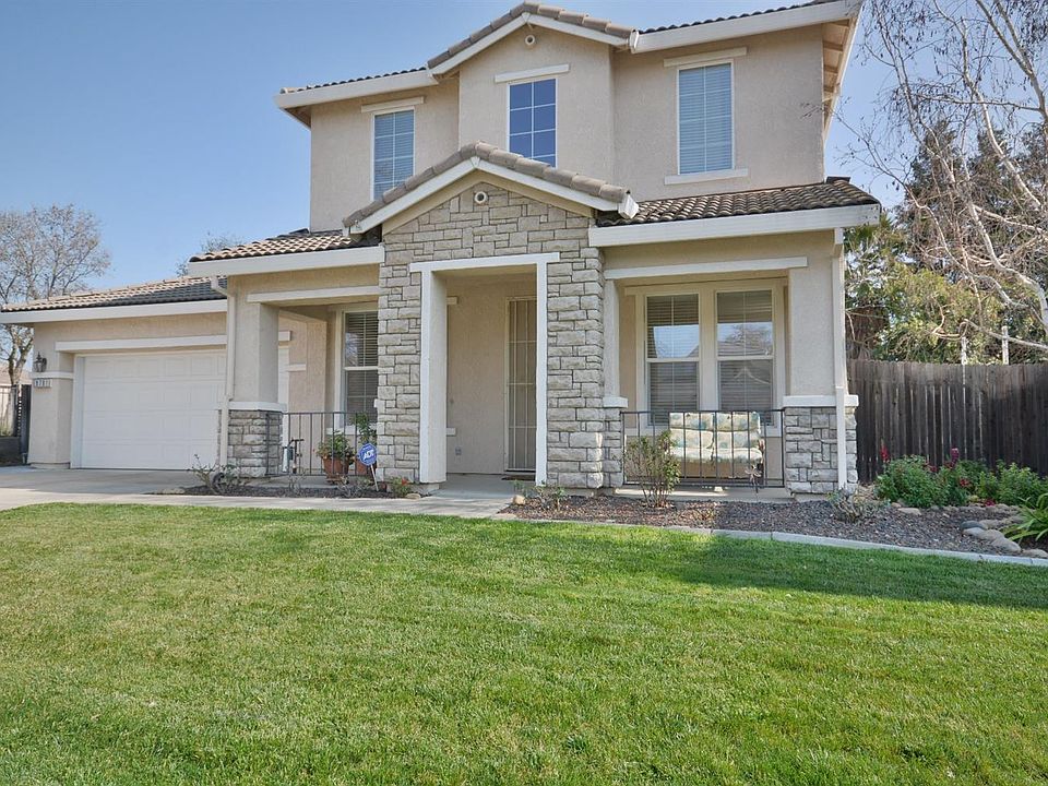 1st image of 9701 Lippizan Ct