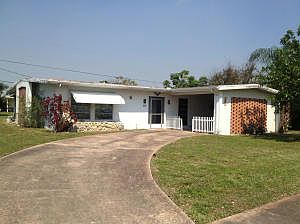 2nd image of 179 SE Calmoso Dr