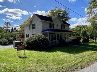 3925 Poole Rd, Finksburg, MD 21048