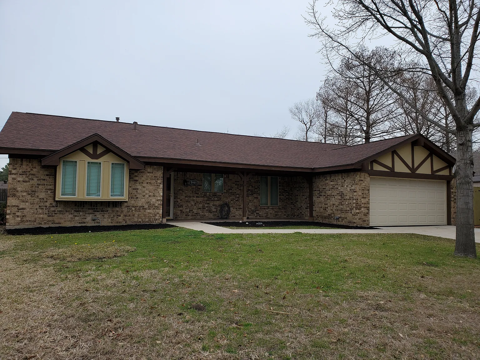3 bed, 1578 sqft, $2,350 — Photo 2