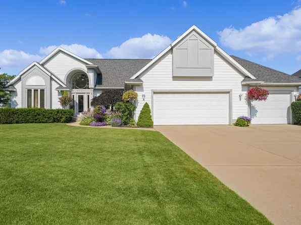 5681 Bethanne Dr SW, Wyoming, MI 49418