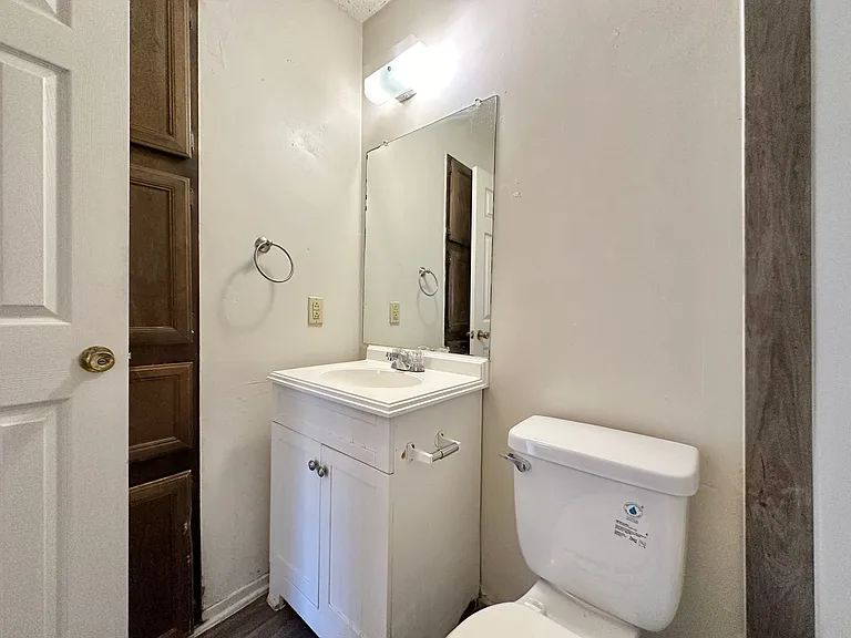 2101 Robert E Lee Dr — Photo 14