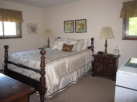 4th image of 5 Wren Dr