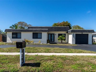 8303 NW 74th Ave, Tamarac, FL, 33321