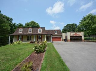 127 Tulip Tree Dr, Saint Charles, MO