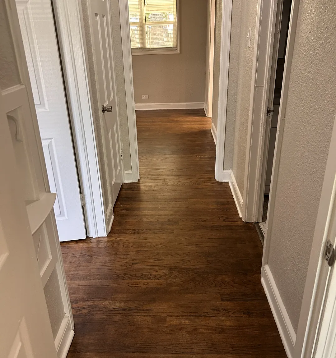 3 bed, 1076 sqft, $1,275 — Photo 4