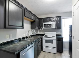 6778 Browns Mill Chase, Lithonia, GA