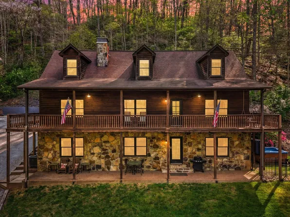 257 Lone Ridge Ln, Clinton, TN 37716