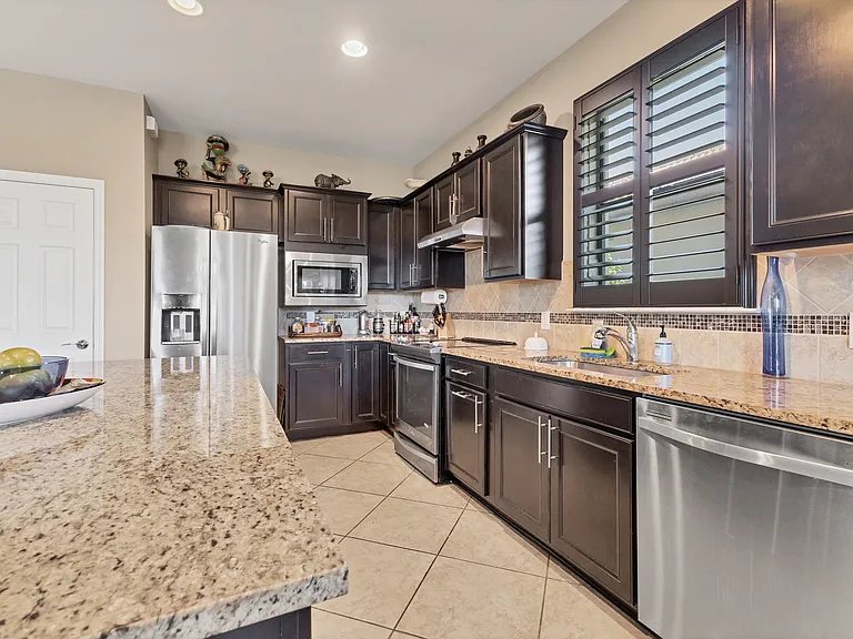 13841 Rinuccio St — Photo 44