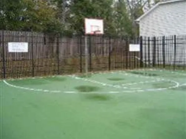 2738 W Tharpe St, Tallahassee, FL