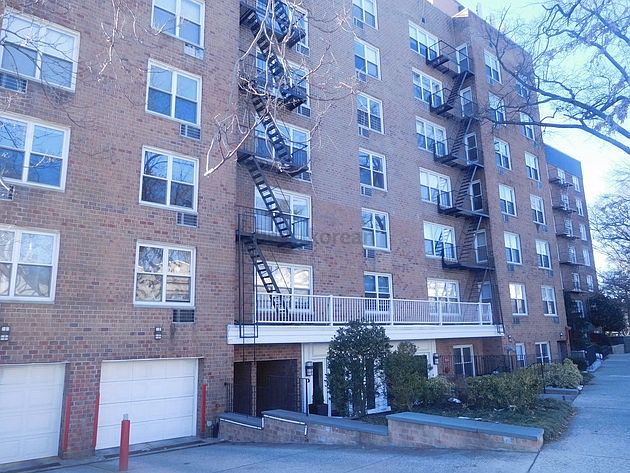 1st image of 44-30 Douglaston Parkway # Fl 5