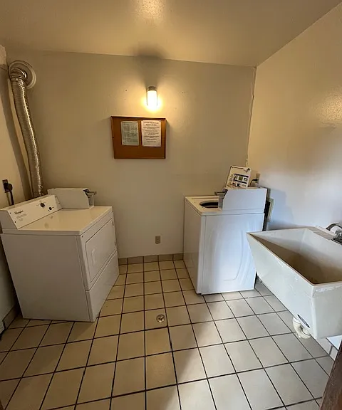 721 W Maple St #3 — Photo 15