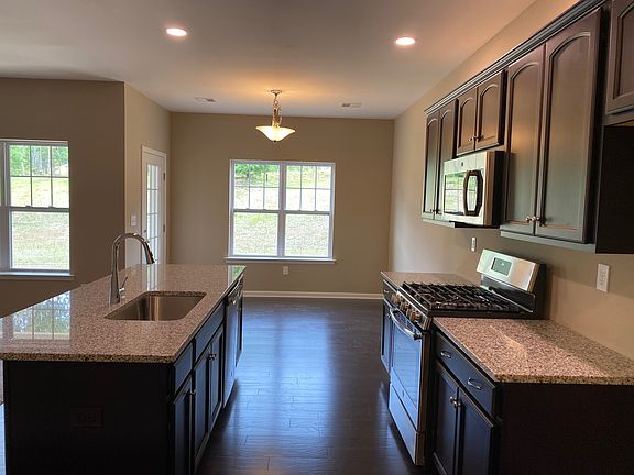 RS-19 Cypress Kitchen-Nook