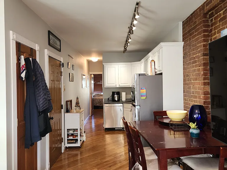 Kitchen renovated in 2022, new appliances and cabinets.