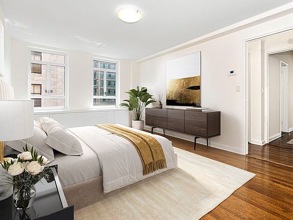 5th image of 240 Central Park S APT 15Q