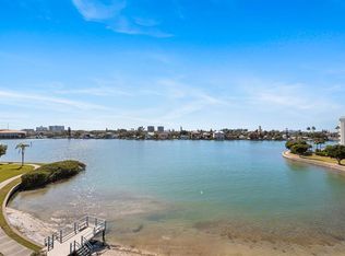 7902 Sailboat Key Blvd S APT 401, South Pasadena, FL 33707