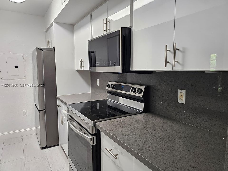 1st image of 15591 SW 105th Ter #502