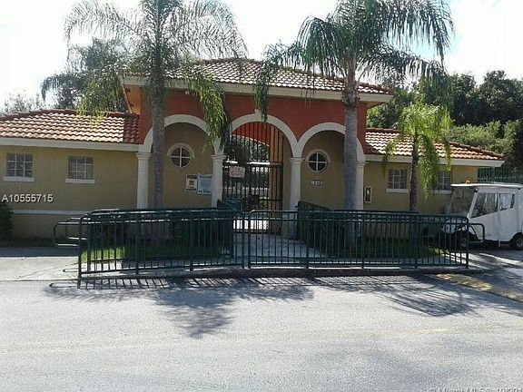 3rd image of 15250 SW 134th Pl APT 109