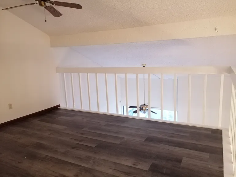 13016 Wirevine Ln — Photo 14