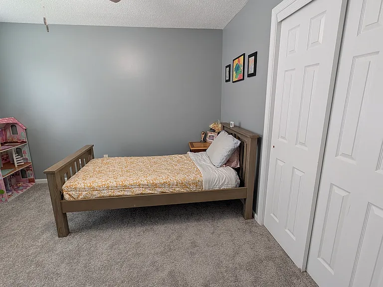 268 Carawan Ln — Photo 24
