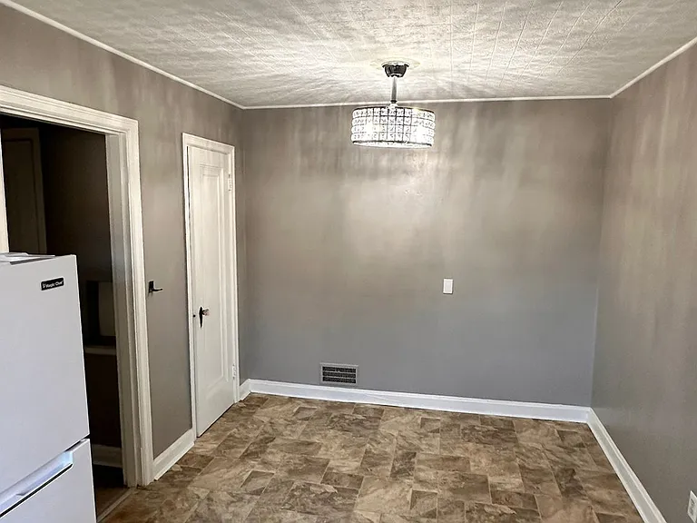 3411 Daytona Ave #2 — Photo 12
