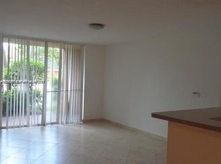 777 SW 111th Way APT 103, Pembroke Pines, FL 33025