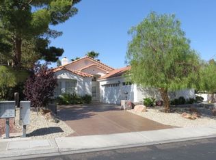 189 Adomeit Dr, Henderson, NV 89074