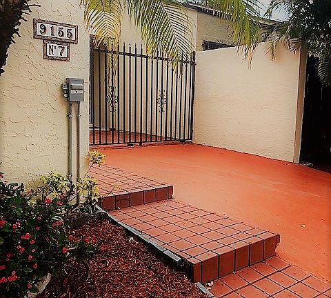 2nd image of 9155 Fontainebleau Blvd APT 7