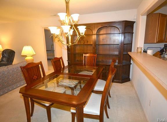 5th image of 28435 Carlton Way Dr #1