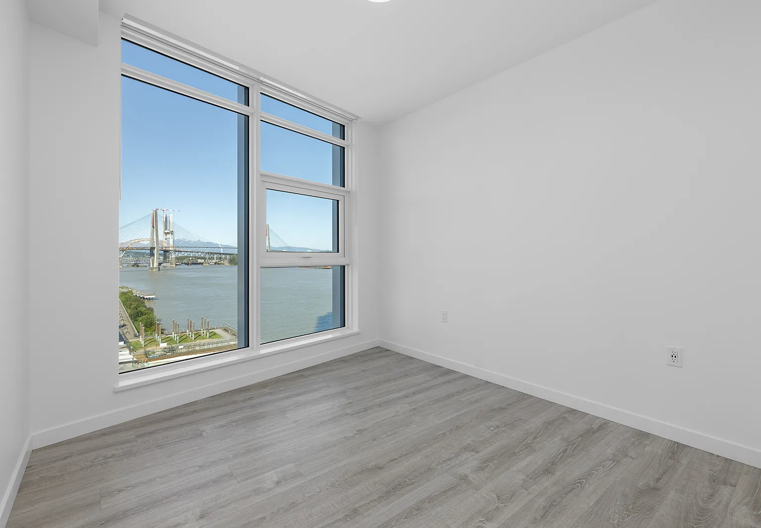 3 bed, 1262 sqft, $3,600 — Photo 3