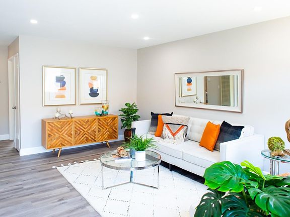 4th image of 1915 Bellomy St APT 4