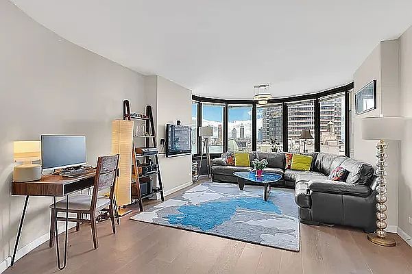 1st image of 330 E 38th St APT 11L
