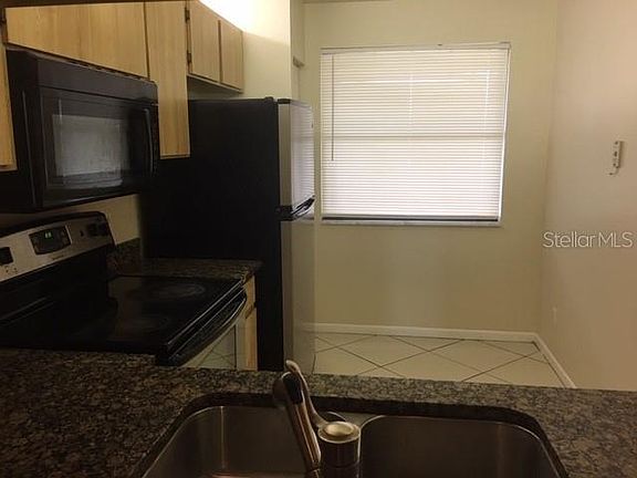 4th image of 2073 Skimmer Ct W Unit 223