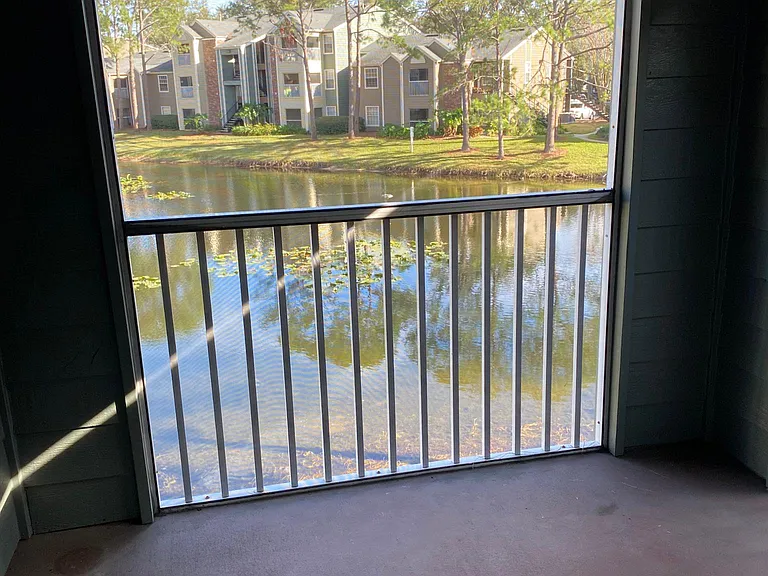 5028 Park Central Dr #2128 — Photo 8