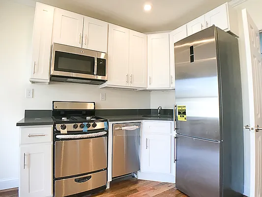 Rented by Francine Realty | media 11