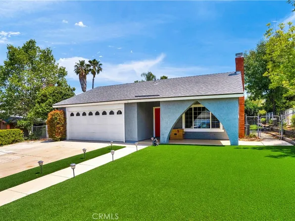2393 Mesquite Ln, Corona, CA 92882