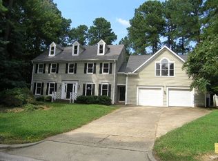 6100 Redmond Ct, Raleigh, NC 27612