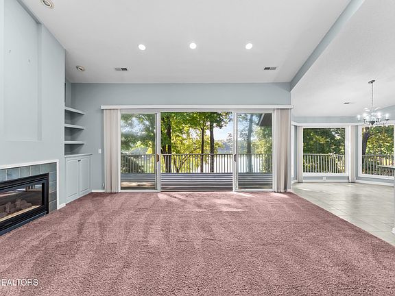 4th image of 301 Kiyuga Way