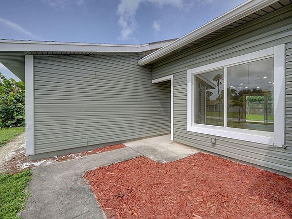 4th image of 5588 Barnstead Circle