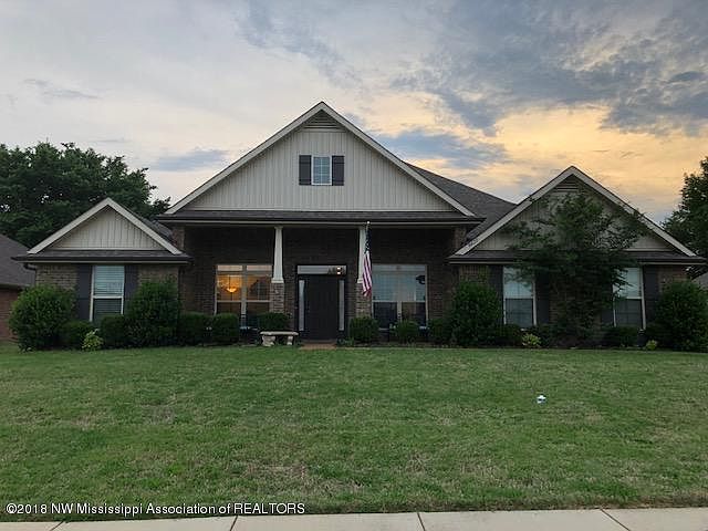 1st image of 9423 Lorrie Ln