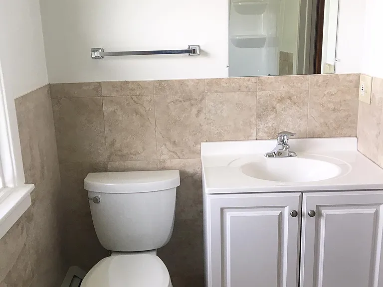 1345 Parker Blvd — Photo 8