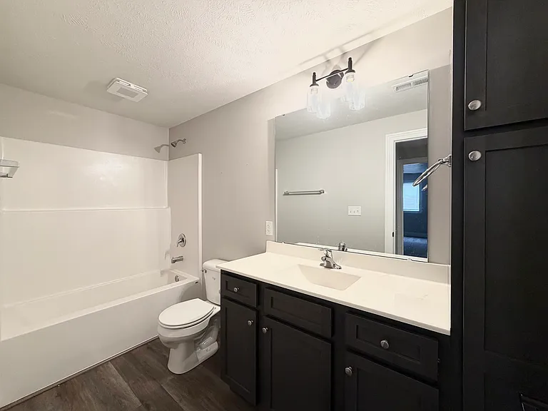 4101 Westgate Dr — Photo 25