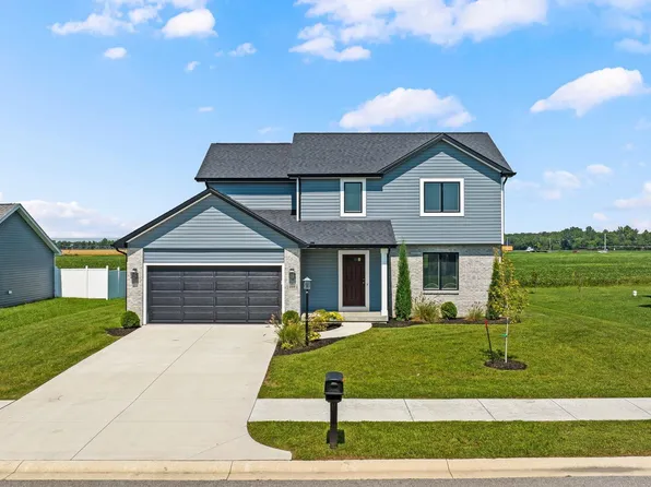 18333 Peregrine Ln, New Paris, IN 46553