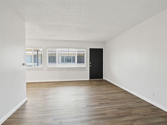 2nd image of 10955 Pioneer Blvd #5