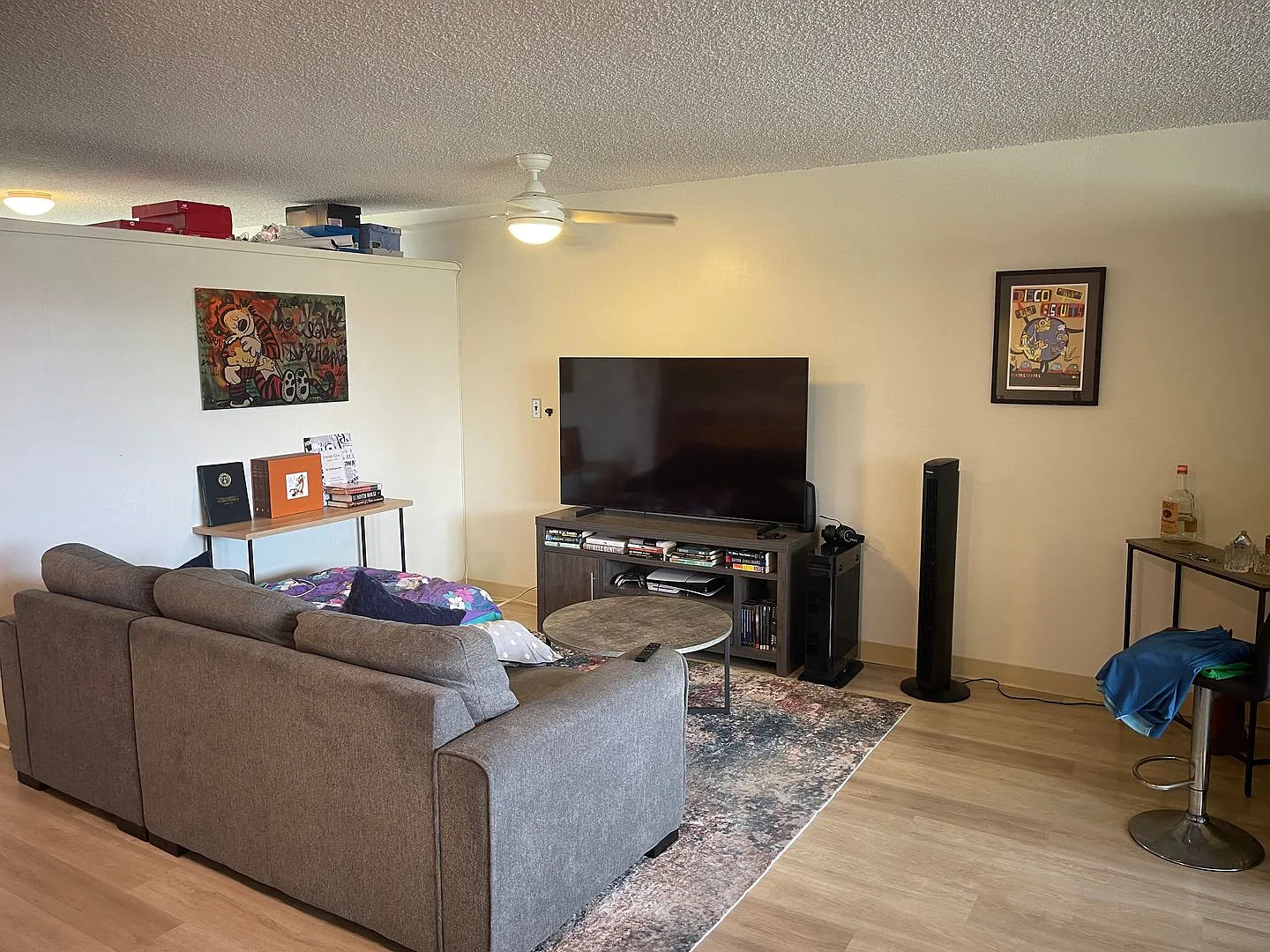 Maluniu Ave apartment building — Photo 2