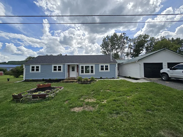 356 School Rd — Photo 10