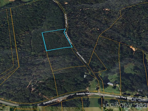 2nd image of 1585 Grand Oaks Ln